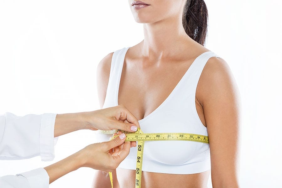 reduction mammaire age minimal ideal limite chirurgie reduction mammaire docteur alexandre bouhanna chirurgien esthetique specialiste chirurgie mammaire paris